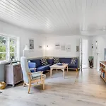 Ruven - 500m From The Sea By Interhome